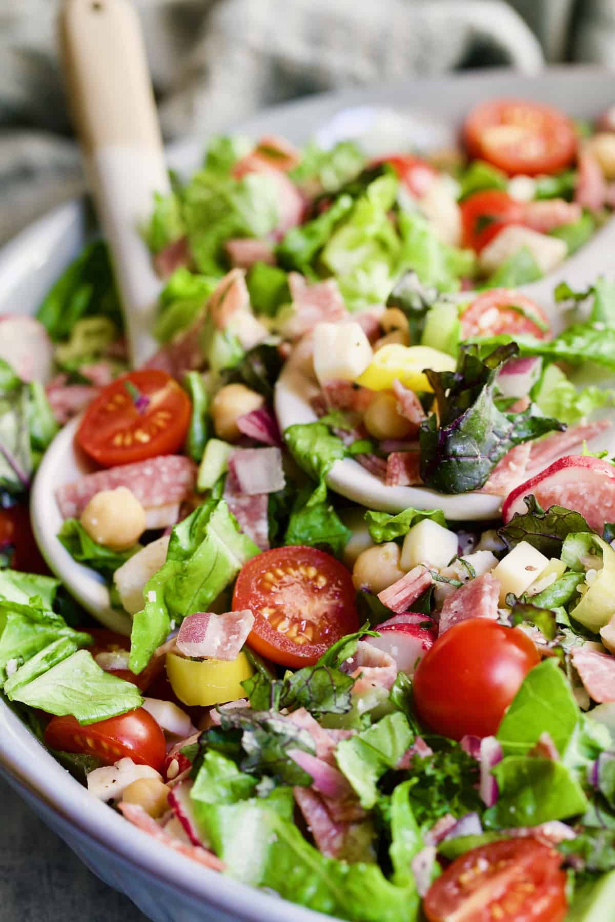 This image has an empty alt attribute; its file name is Italian-Chopped-Salad-with-Chicken-10.jpg